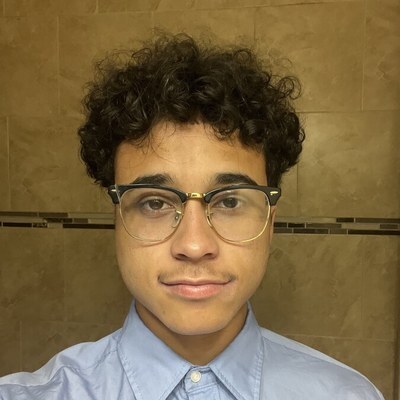 Headshot of Brahian Fernandez